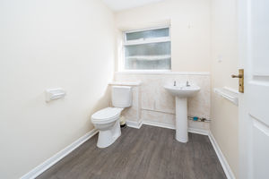 GUEST CLOAKROOM- click for photo gallery